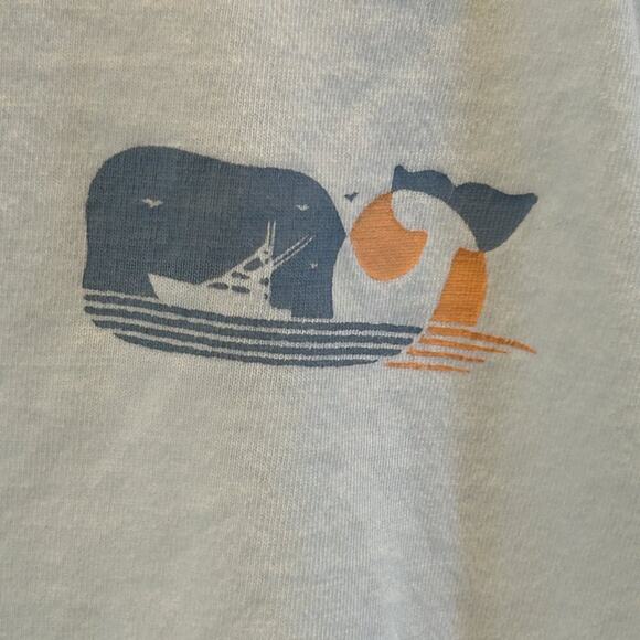 Vineyard Vines White Short Sleeve Tee with Chest Graphic Logo - Large - Picture 2 of 3